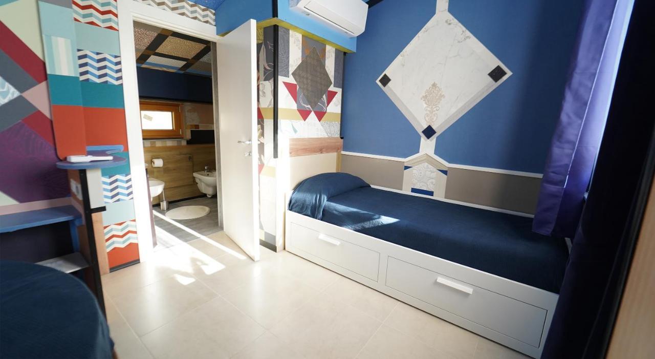 Residence Solaride Apartments, Free Private Parking With Videosurvelliance And Shuttle Service Salerno Buitenkant foto